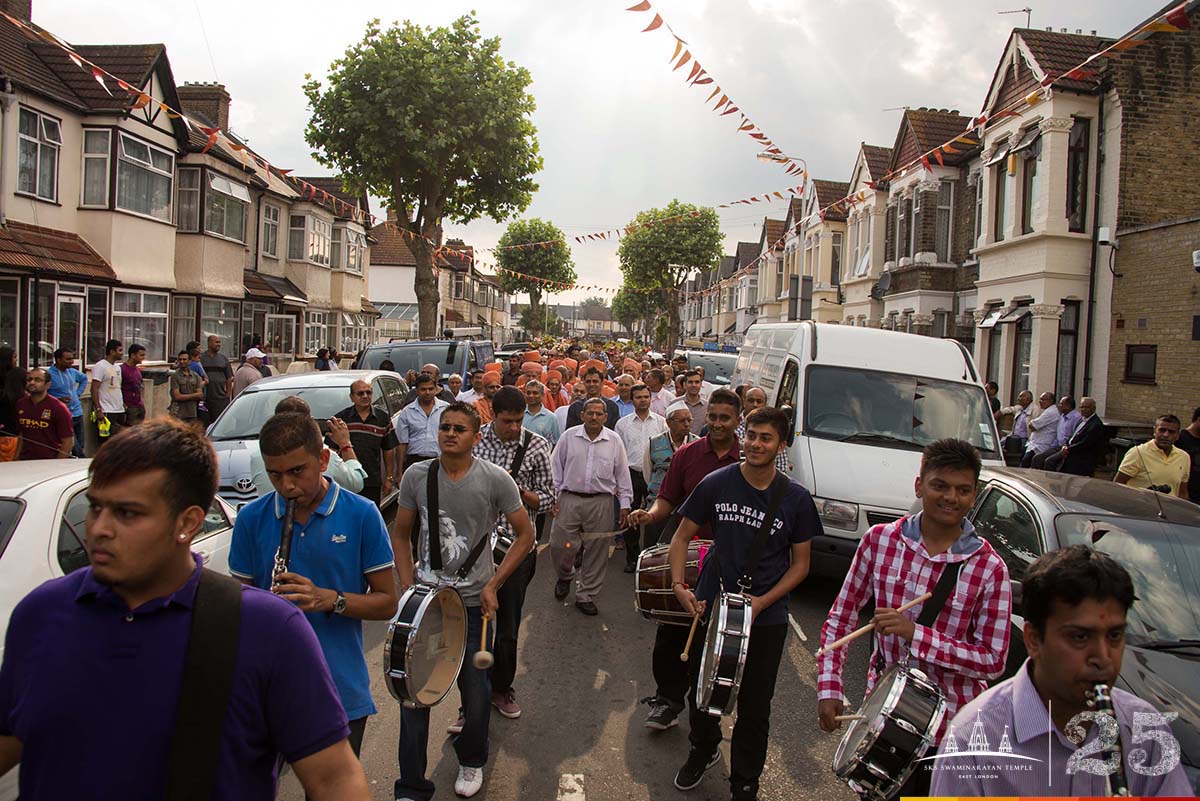 ©1987-2017 SKS Swaminarayan Temple East London